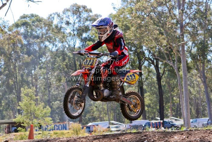 678x444 pixels (90K)